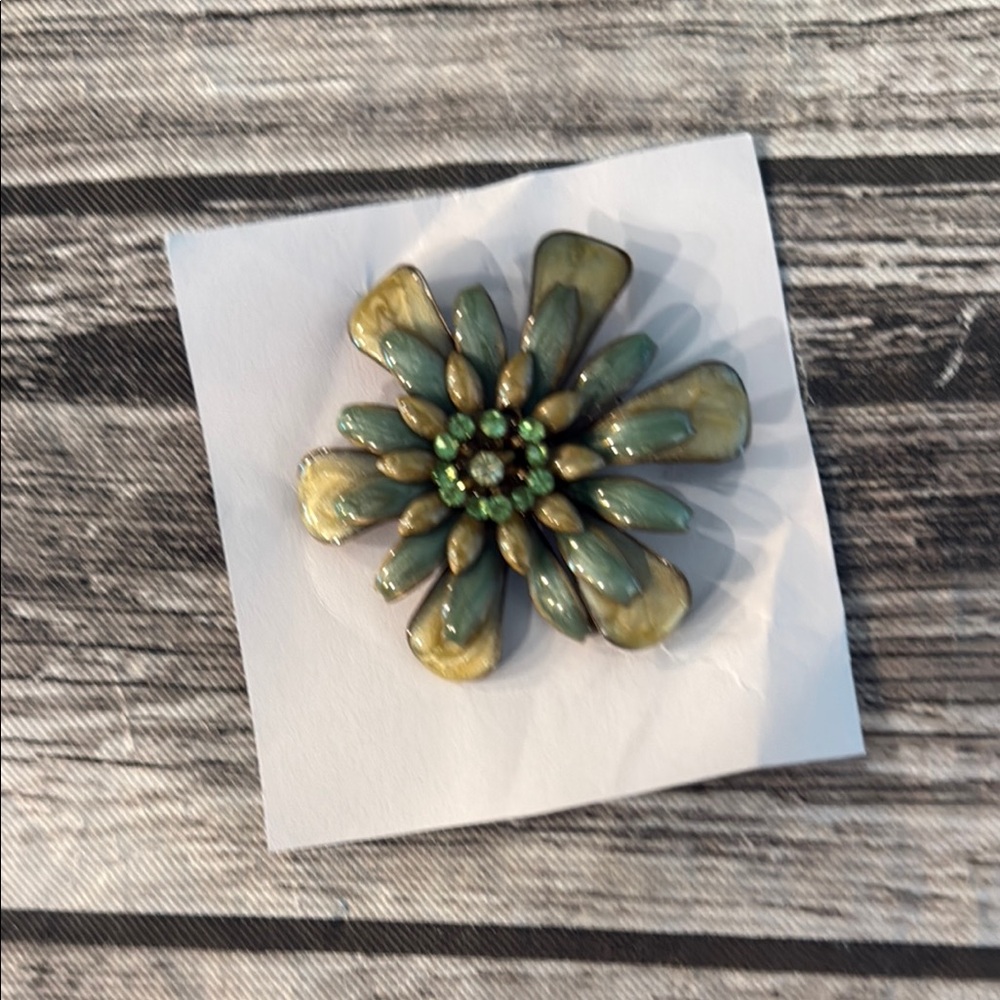 Green and Gold Floral Brooch VINTAGE